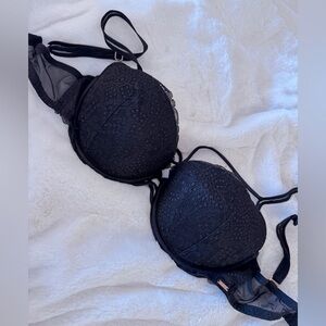 EUC VS Pink Date push up 32DD